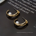 Shangjie OEM Simple pearl earrings hollow design earrings pearl hoop  14k gold luxury women earrings